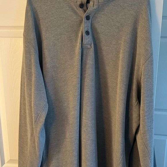 Duluth Henley - Picture 4 of 5